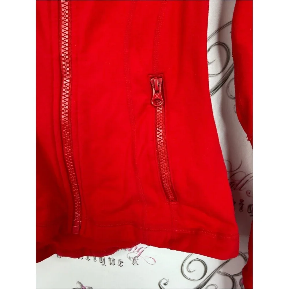 lululemon athletica form fitting